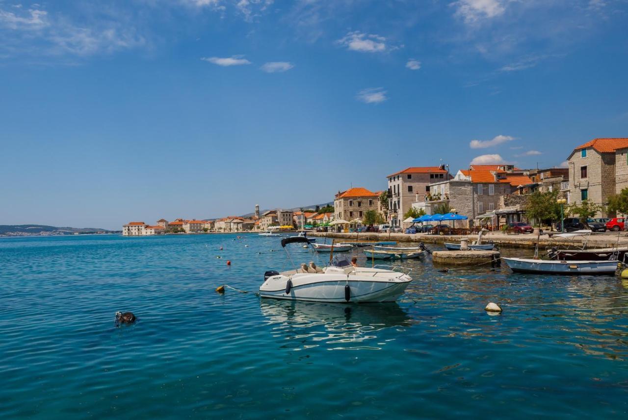 Seafront Apartments Karlo Kaštela Екстериор снимка