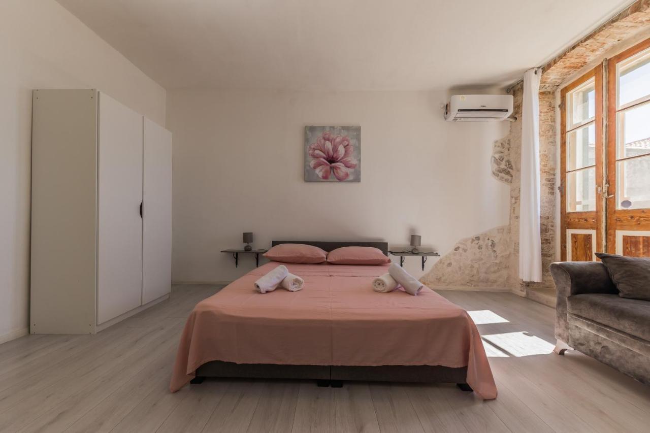 Seafront Apartments Karlo Kaštela Екстериор снимка